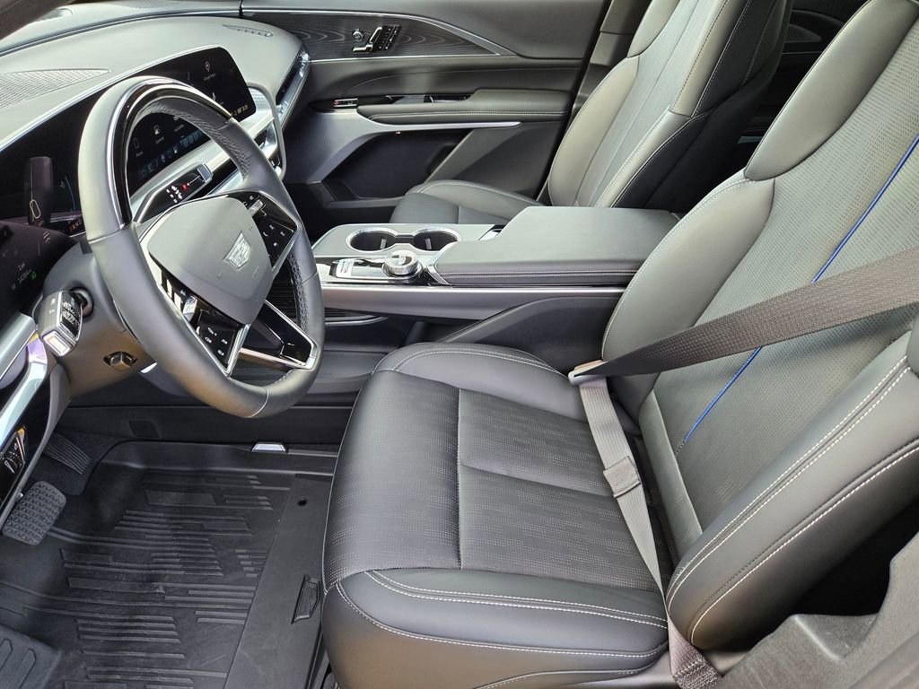 Certified 2025 Cadillac Lyriq Luxury w/ LPO, Floor Liner Package image 11