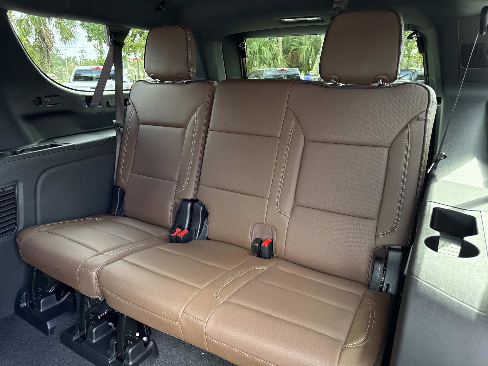 New 2026 Chevrolet Suburban High Country w/ Sun And Tow Package image 12