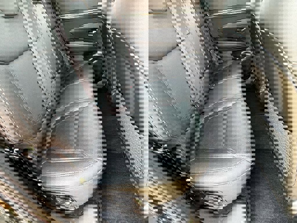 Used 2023 Hyundai Tucson Limited image 11