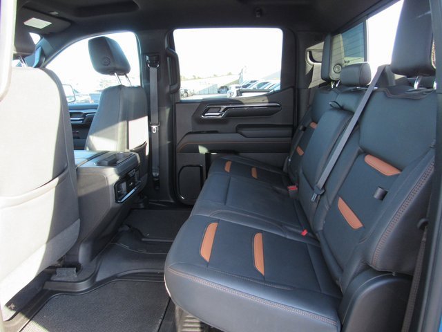 Used 2023 GMC Sierra 1500 AT4 w/ AT4 Premium Package image 24