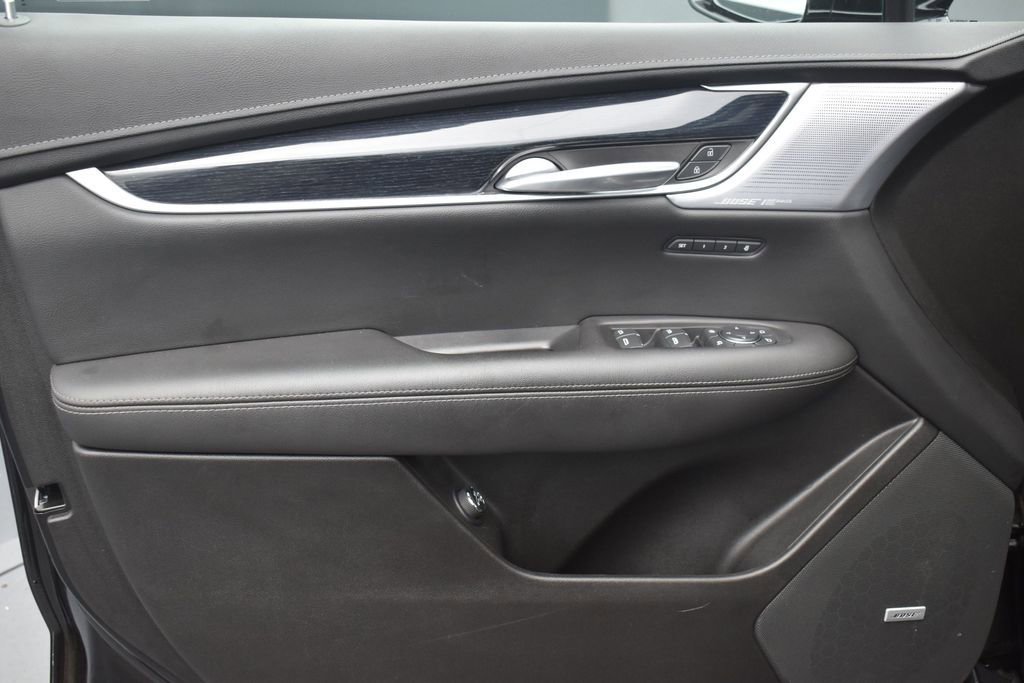 Used 2024 Cadillac XT5 Premium Luxury AWD/4WD image 11