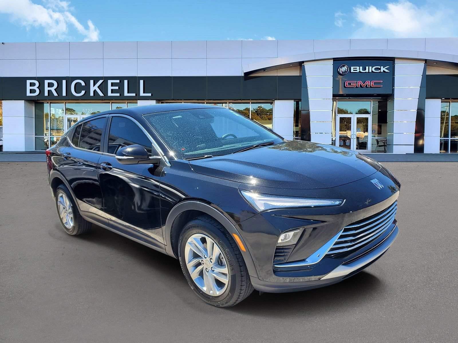 Used 2024 Buick Envista Preferred FWD image 2
