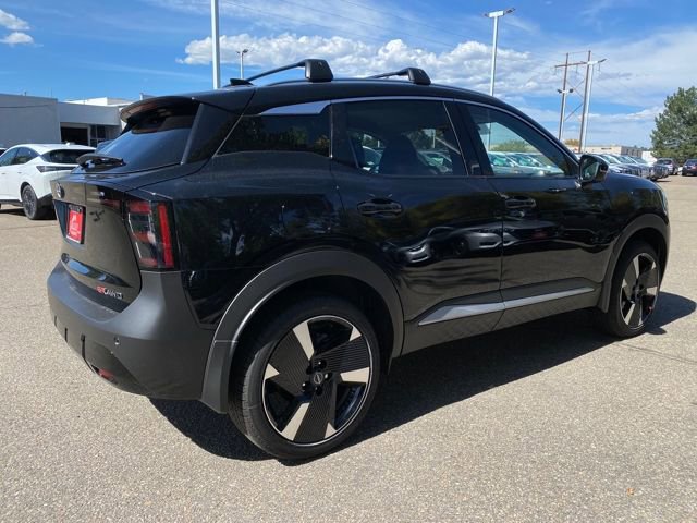 New 2026 Nissan Kicks SR w/ Cold Weather Package image 5