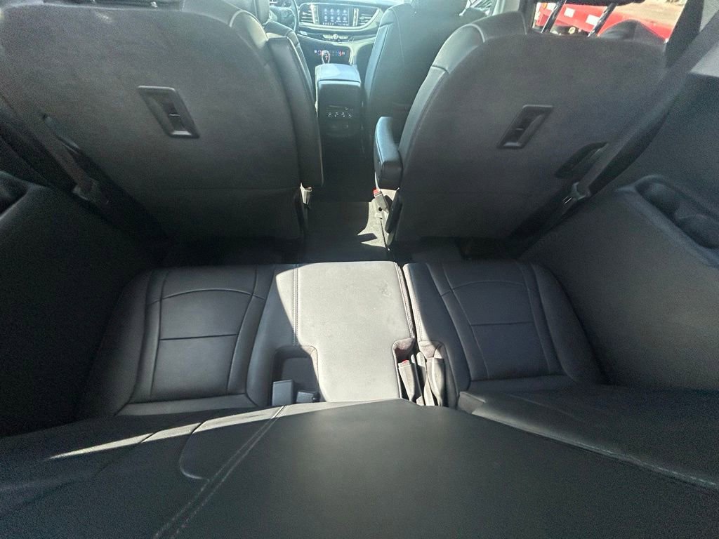 Used 2021 Buick Enclave Avenir w/ Avenir Technology Package FWD image 44