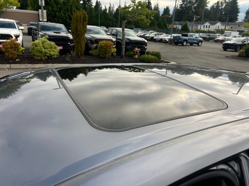 Used 2015 Lexus CT 200h w/ Seat Comfort Package FWD image 15