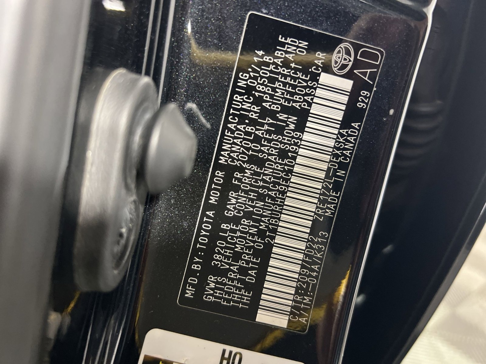 Used 2014 Toyota Corolla S FWD image 31