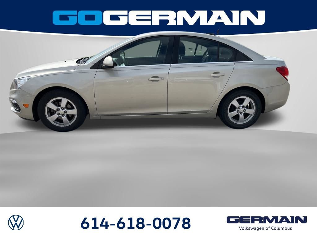 Used 2015 Chevrolet Cruze LT image 4