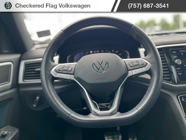 Used 2023 Volkswagen Atlas Cross Sport SEL R-Line AWD/4WD image 38