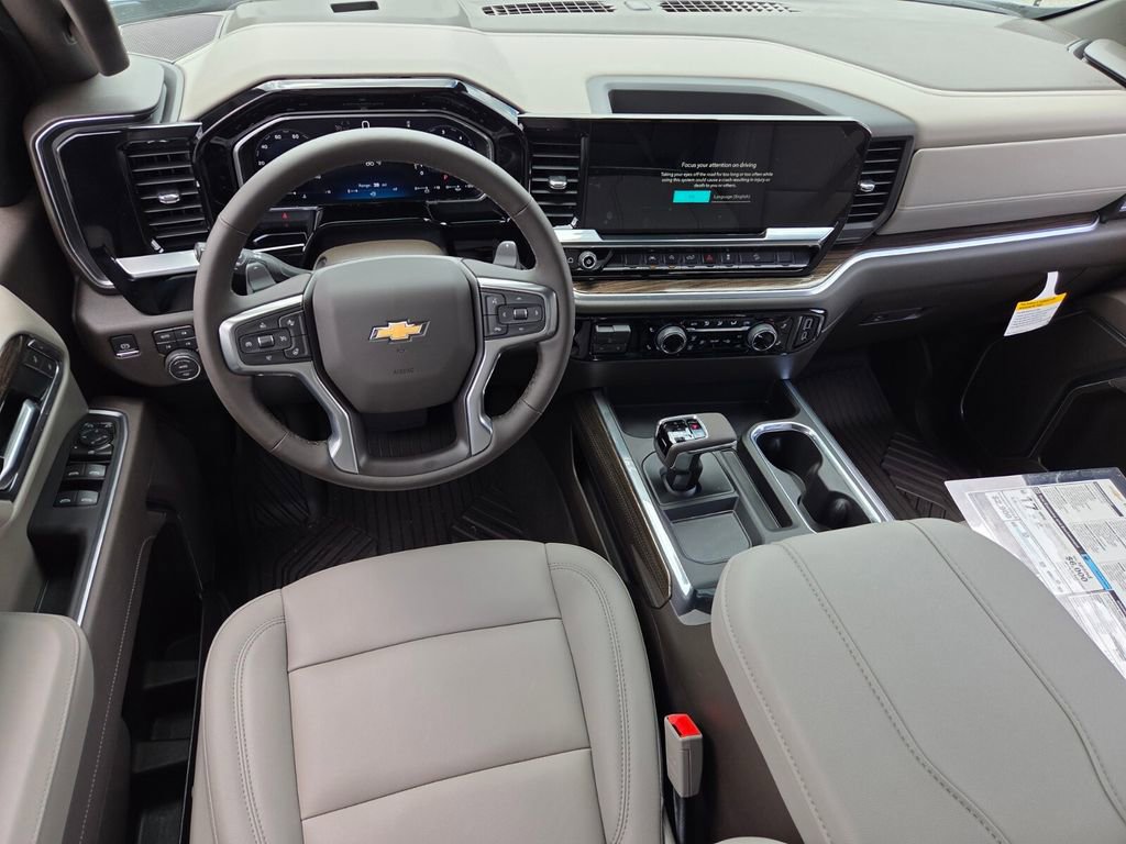 New 2026 Chevrolet Silverado 1500 LT w/ Z71 Off-Road Package AWD/4WD image 6