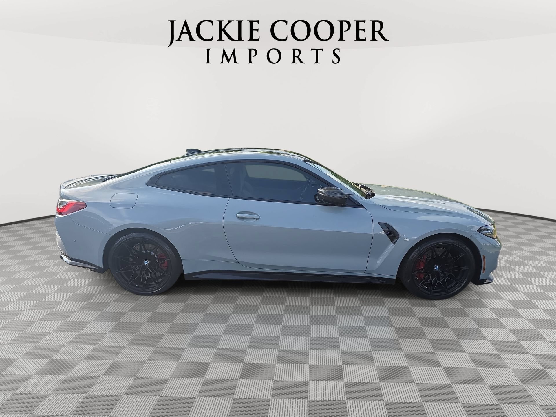 Used 2022 BMW M4 xDrive Competition w/ M Carbon Exterior Package AWD/4WD image 4