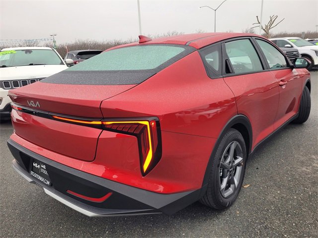 Used 2025 Kia K4 LXS image 4