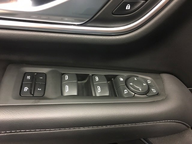 Used 2022 Chevrolet Tahoe LT w/ Luxury Package image 38