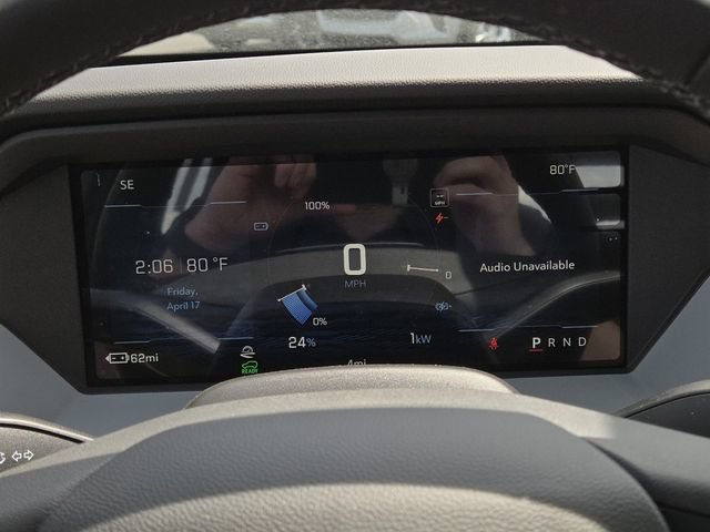 New 2027 Chevrolet Bolt RS FWD image 32