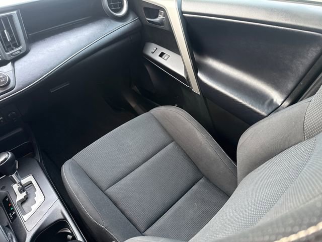 Used 2017 Toyota RAV4 XLE FWD image 15