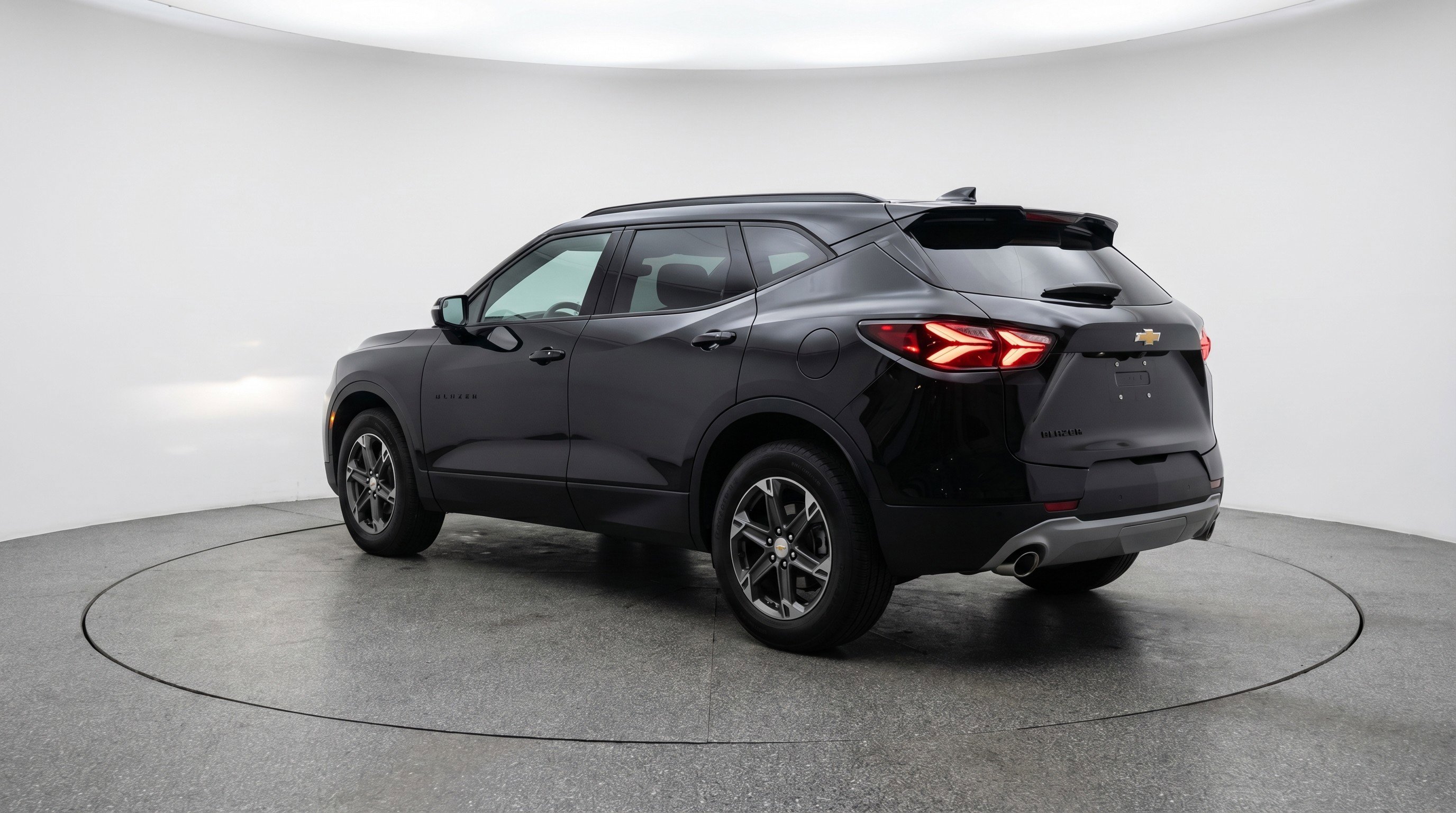 Used 2025 Chevrolet Blazer LT image 6