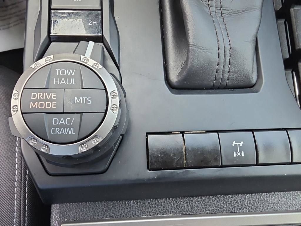 Used 2024 Toyota Tacoma TRD Off-Road AWD/4WD image 28