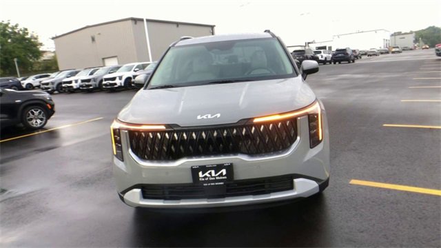 New 2026 Kia Carnival EX image 6