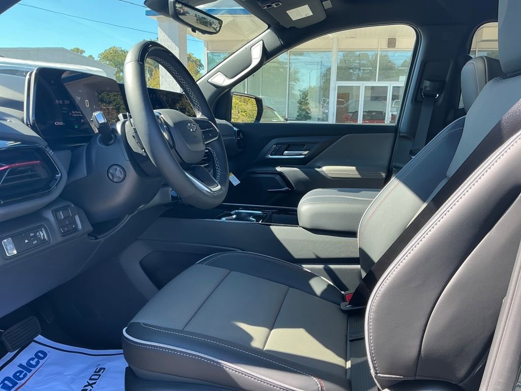 New 2026 Chevrolet Silverado EV Trail Boss w/ Premium Package image 9