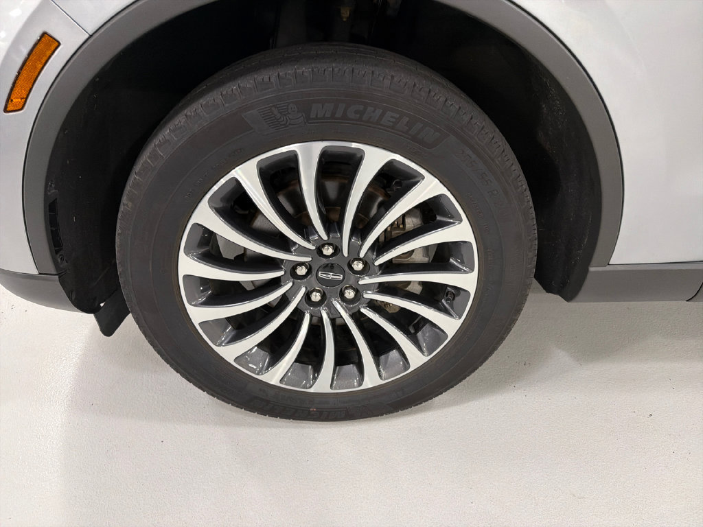 Used 2024 Lincoln Aviator Reserve w/ Elements Package Plus AWD/4WD image 8
