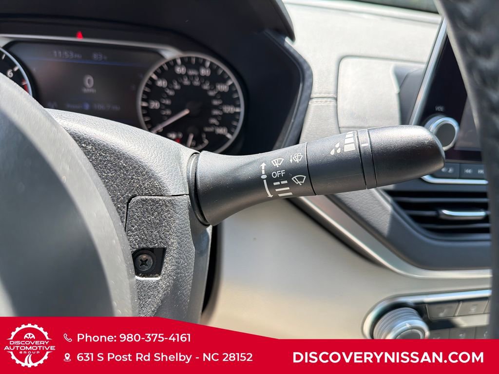 Certified 2021 Nissan Altima 2.5 SV w/ SV Premium Package FWD image 24