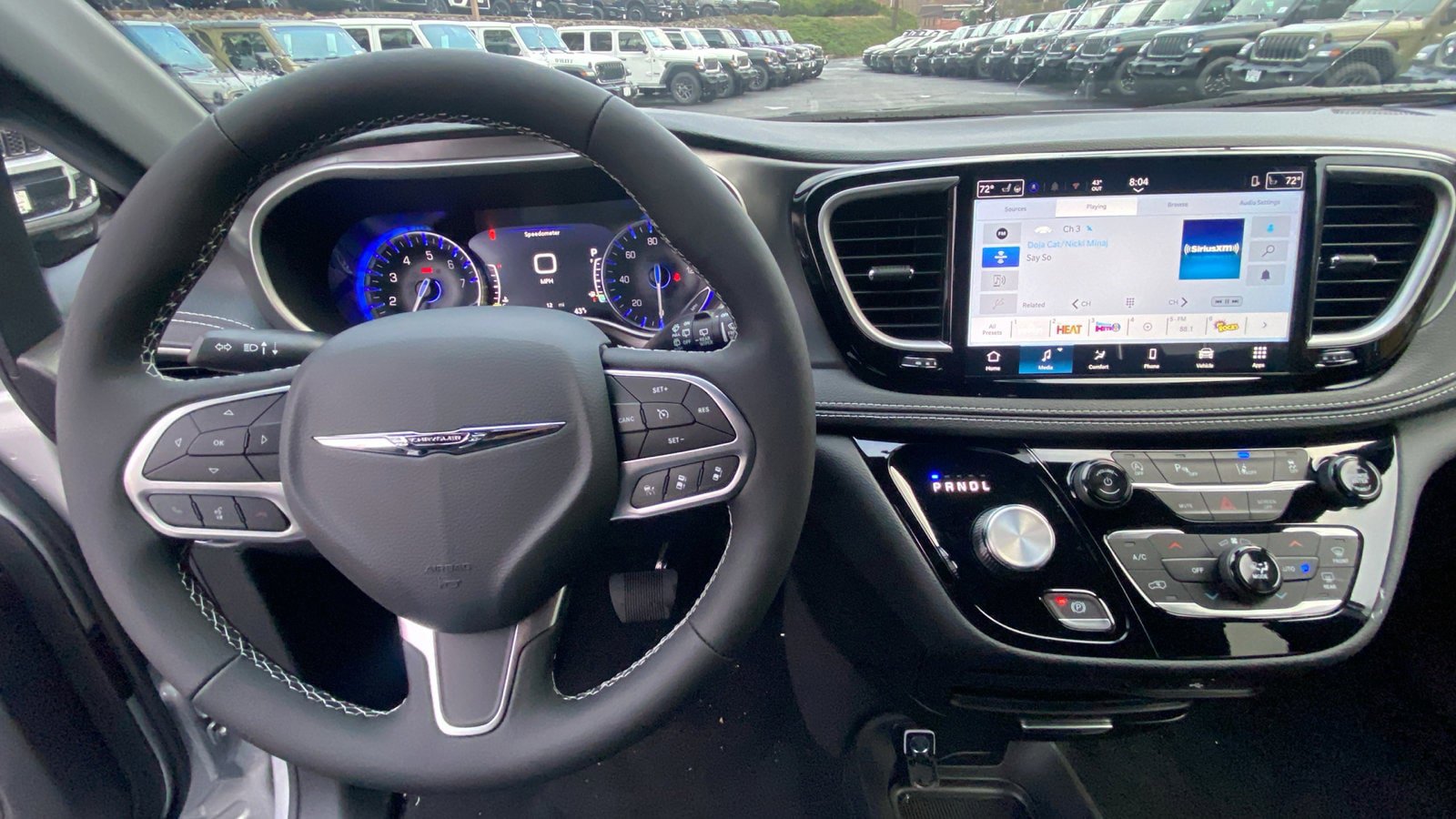 New 2026 Chrysler Pacifica Select AWD/4WD image 5