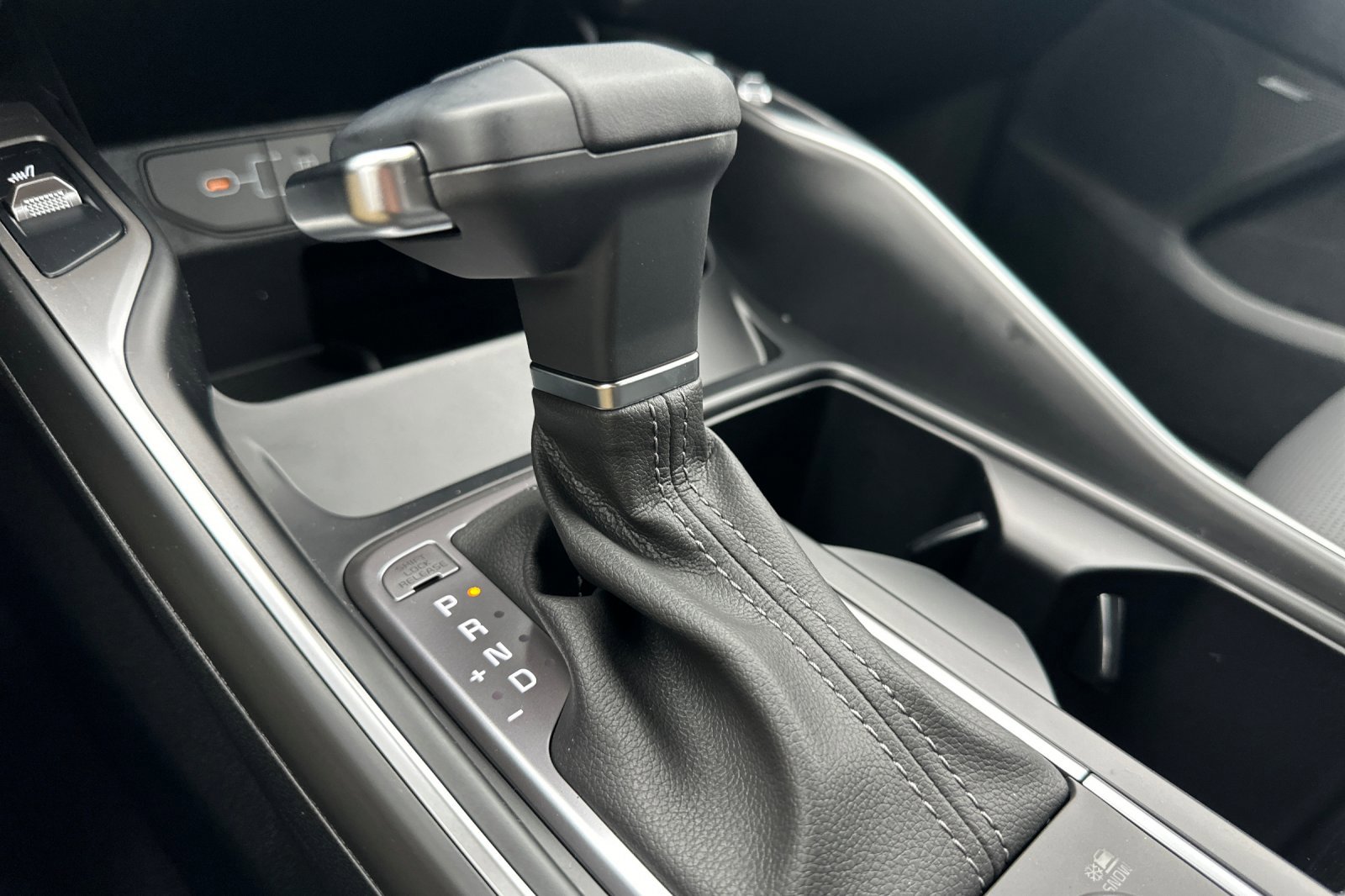 New 2026 Kia Sorento X-Line EX image 24