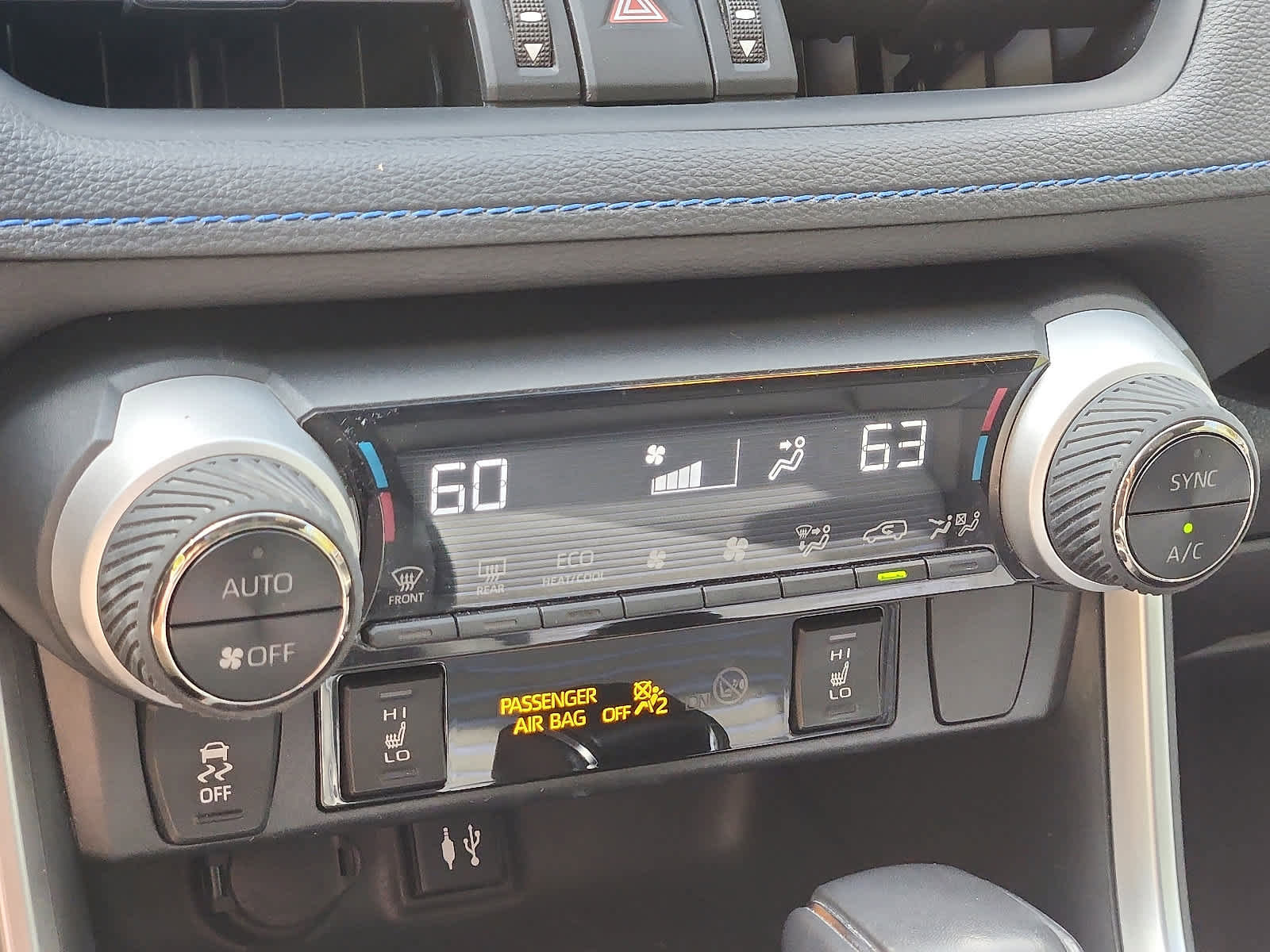 Used 2019 Toyota RAV4 XSE image 17