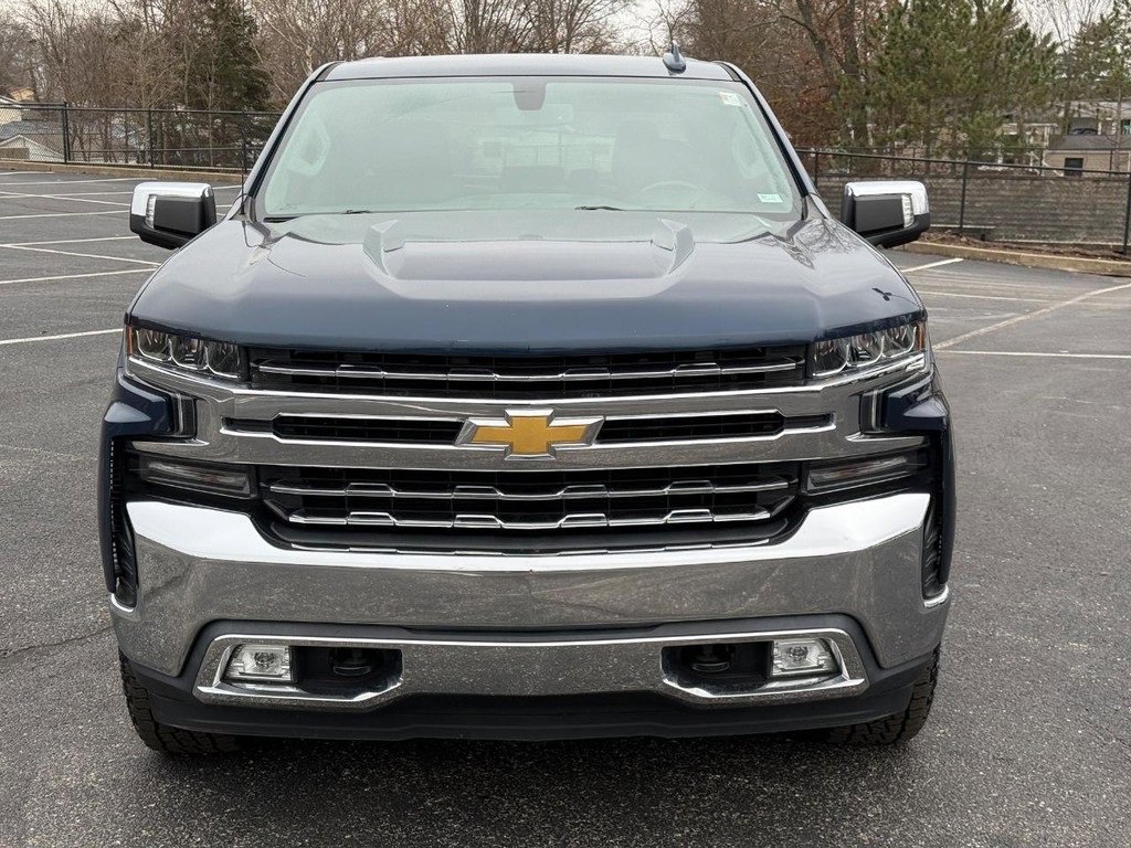Used 2019 Chevrolet Silverado 1500 LTZ image 11