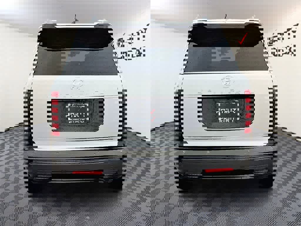 Used 2026 Hyundai Palisade Limited image 5