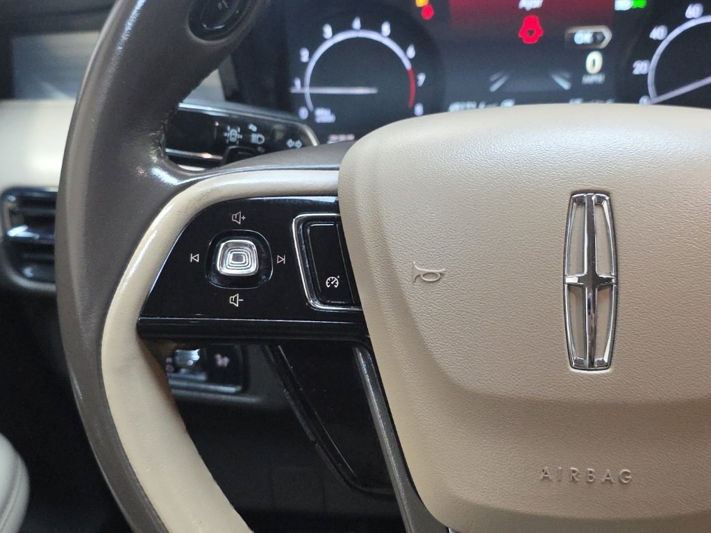 Used 2021 Lincoln Corsair Standard image 20