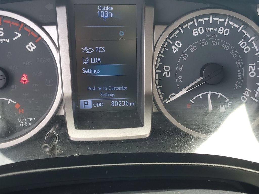 Used 2020 Toyota Tacoma SR5 RWD image 12