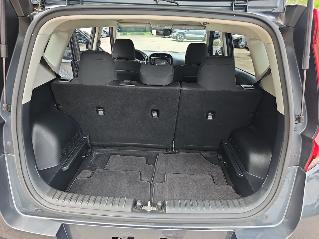 Used 2021 Kia Soul S FWD image 12