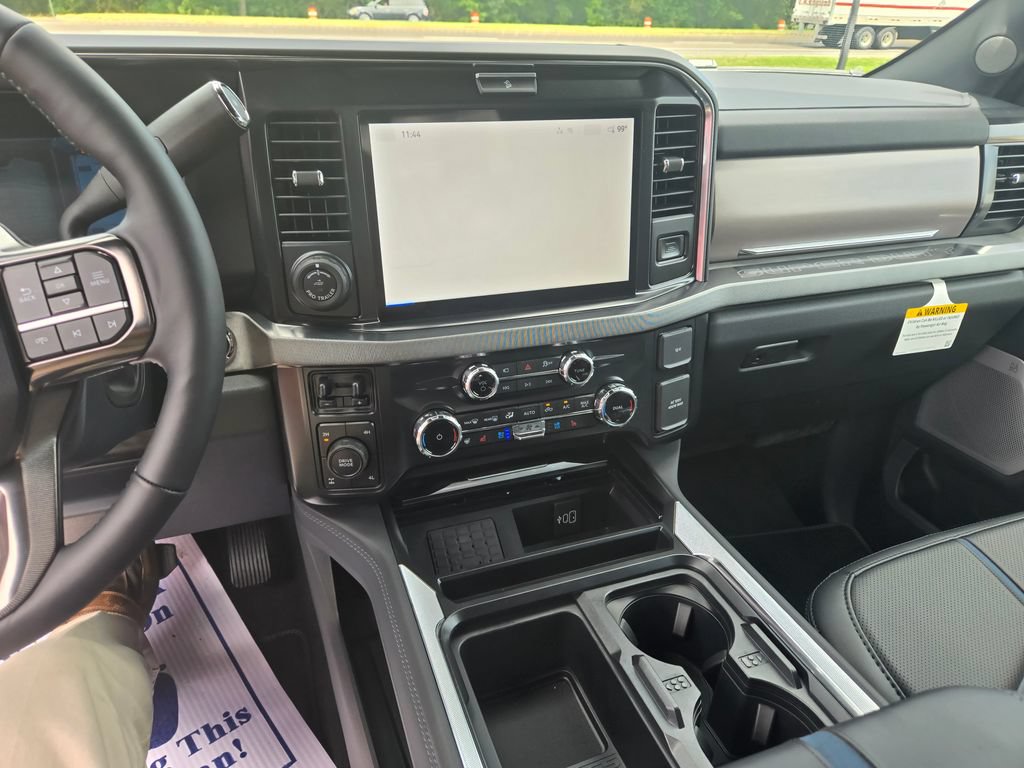 New 2026 Ford F350 Platinum AWD/4WD image 9