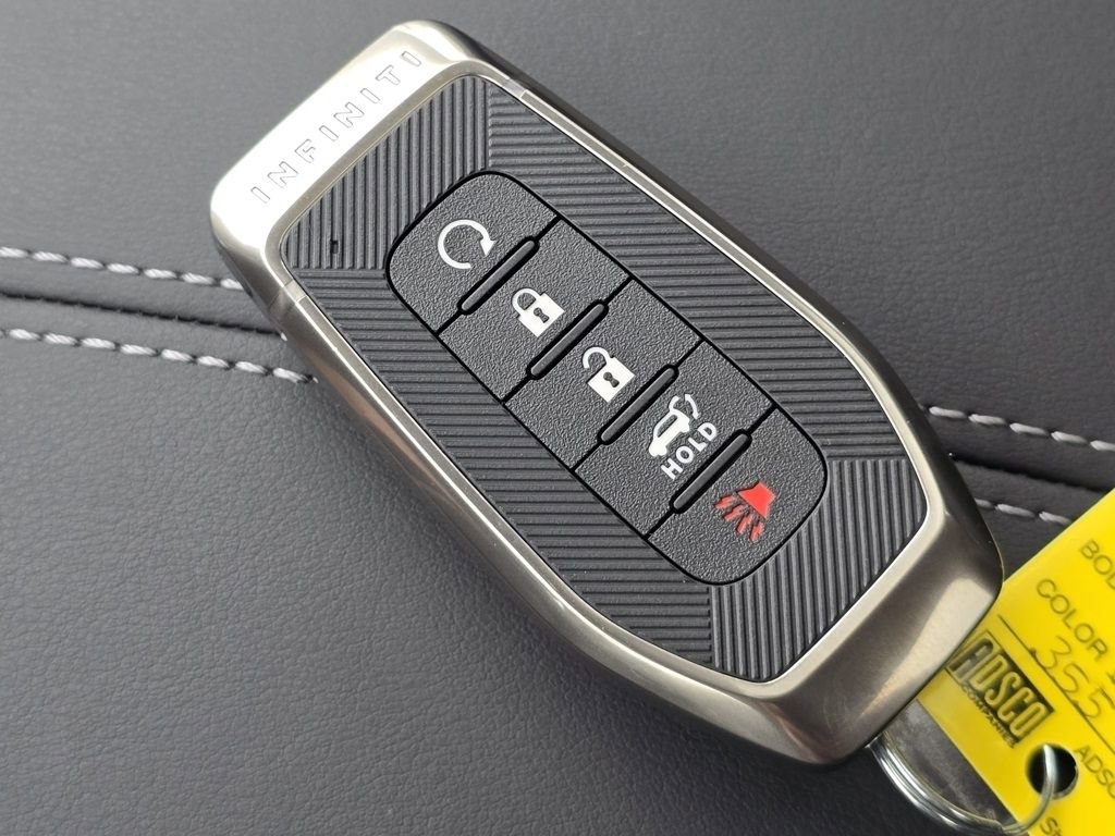 Certified 2025 INFINITI QX60 Luxe w/ Cargo Package image 32