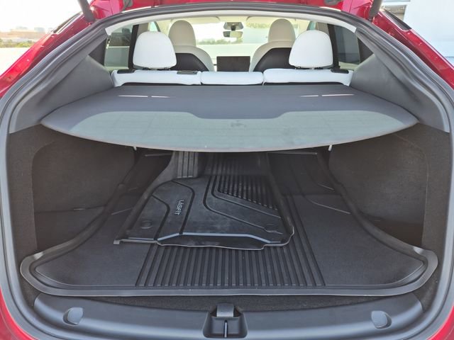 Used 2024 Tesla Model Y Long Range image 12