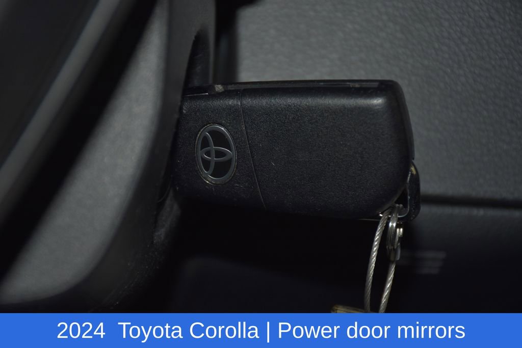Used 2024 Toyota Corolla LE image 14