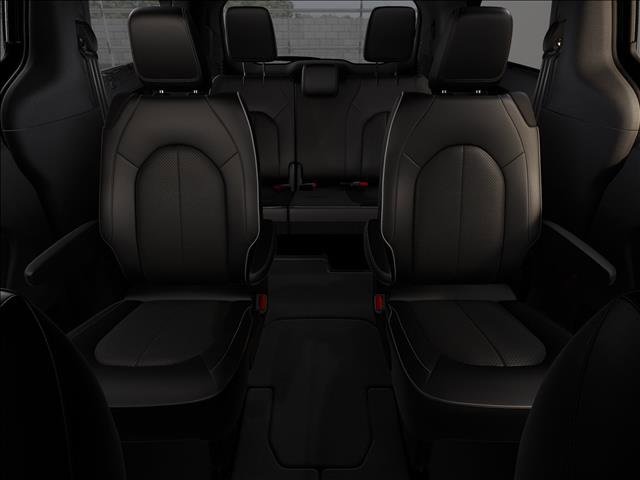 New 2026 Chrysler Pacifica Limited image 19