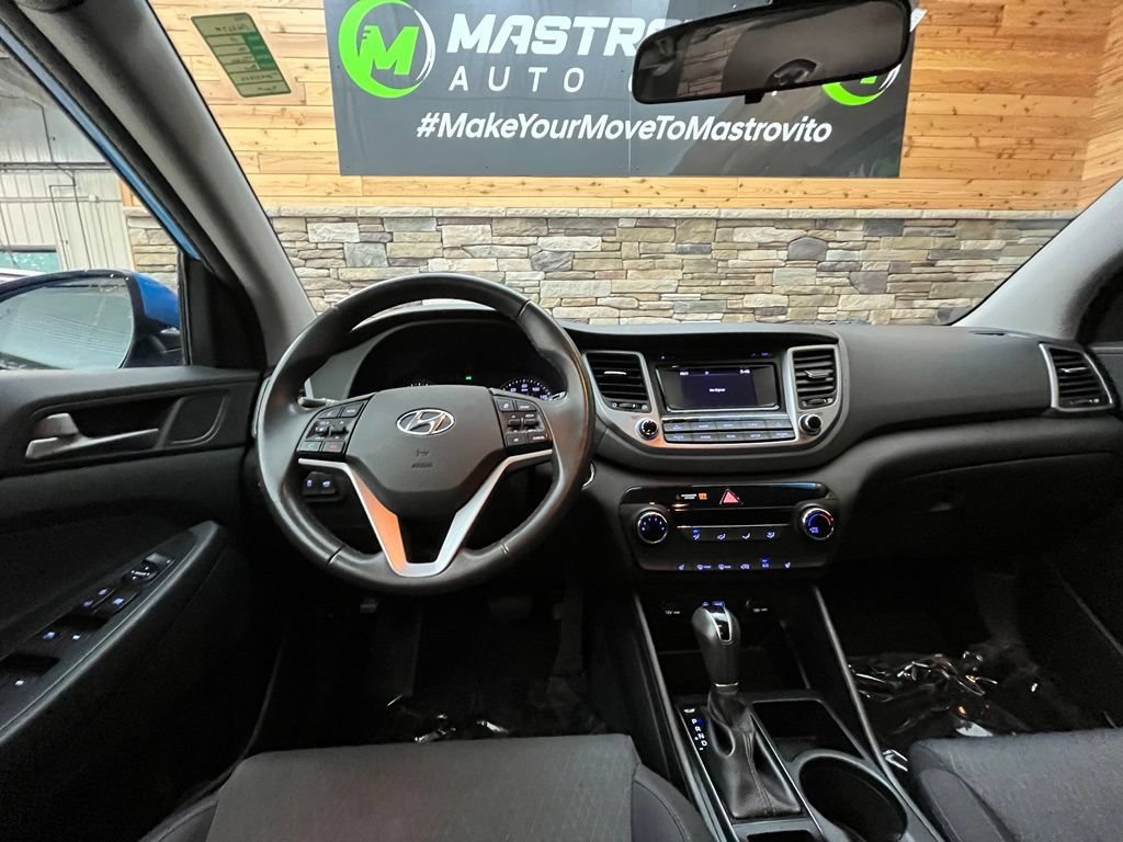 Used 2017 Hyundai Tucson Sport w/ Cargo Package AWD/4WD image 32