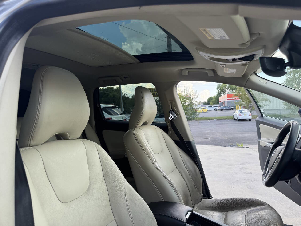 Used 2016 Volvo XC60 T6 w/ Proximity Package image 37