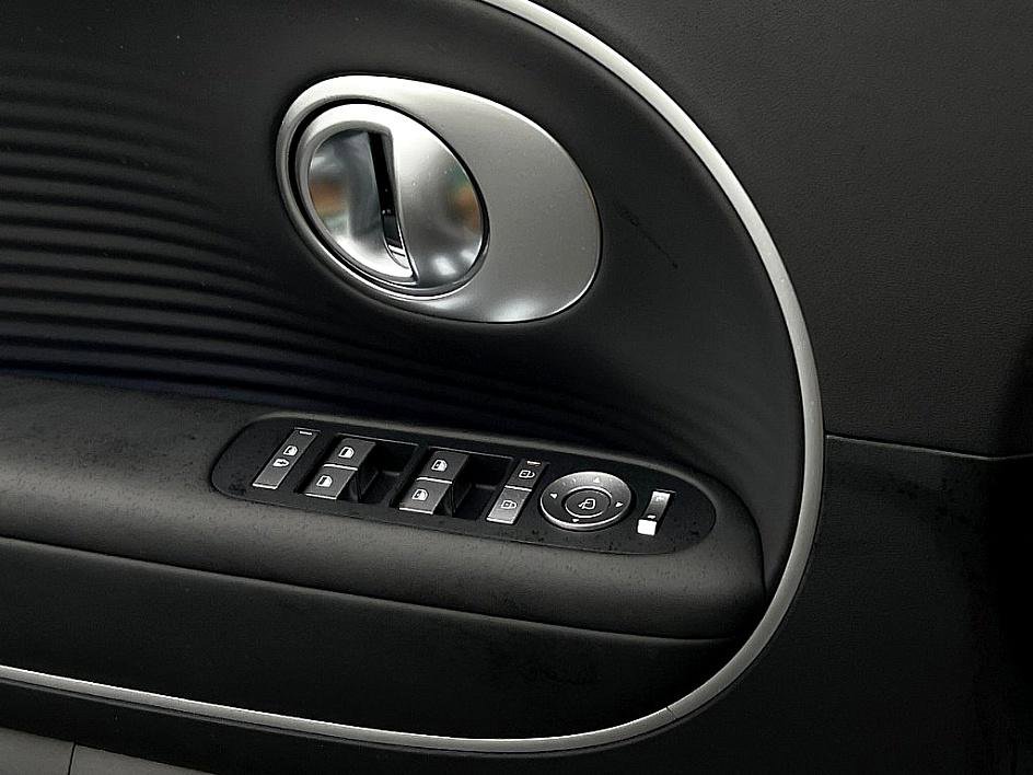 New 2026 Hyundai Ioniq 9 SEL image 16