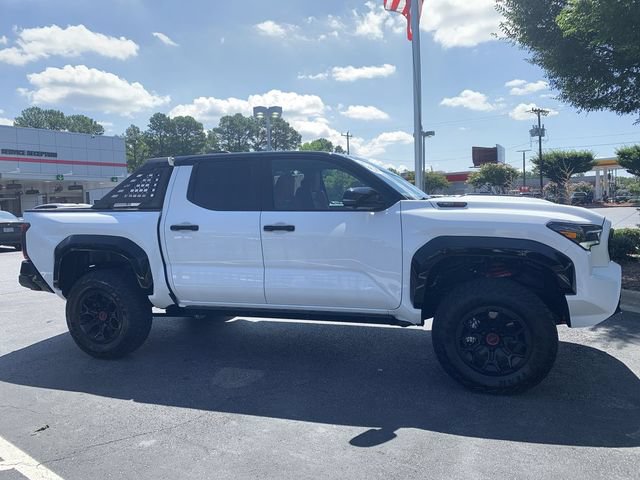 Used 2026 Toyota Tacoma TRD Pro AWD/4WD image 9