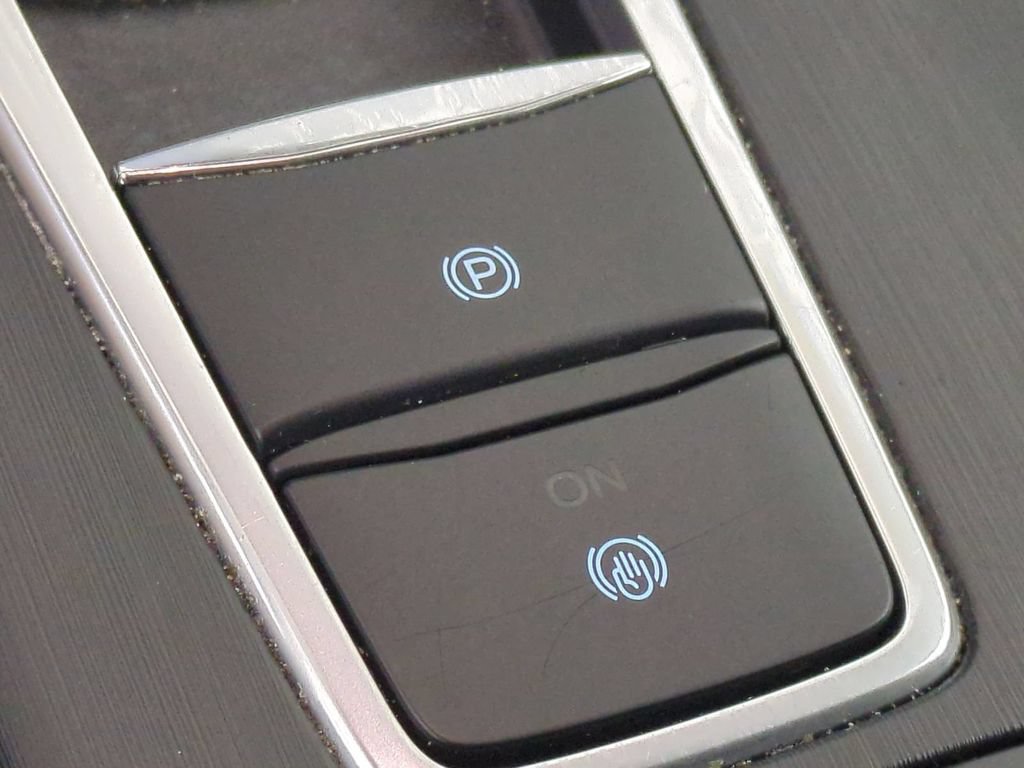 Used 2025 Ford Escape Active FWD image 27