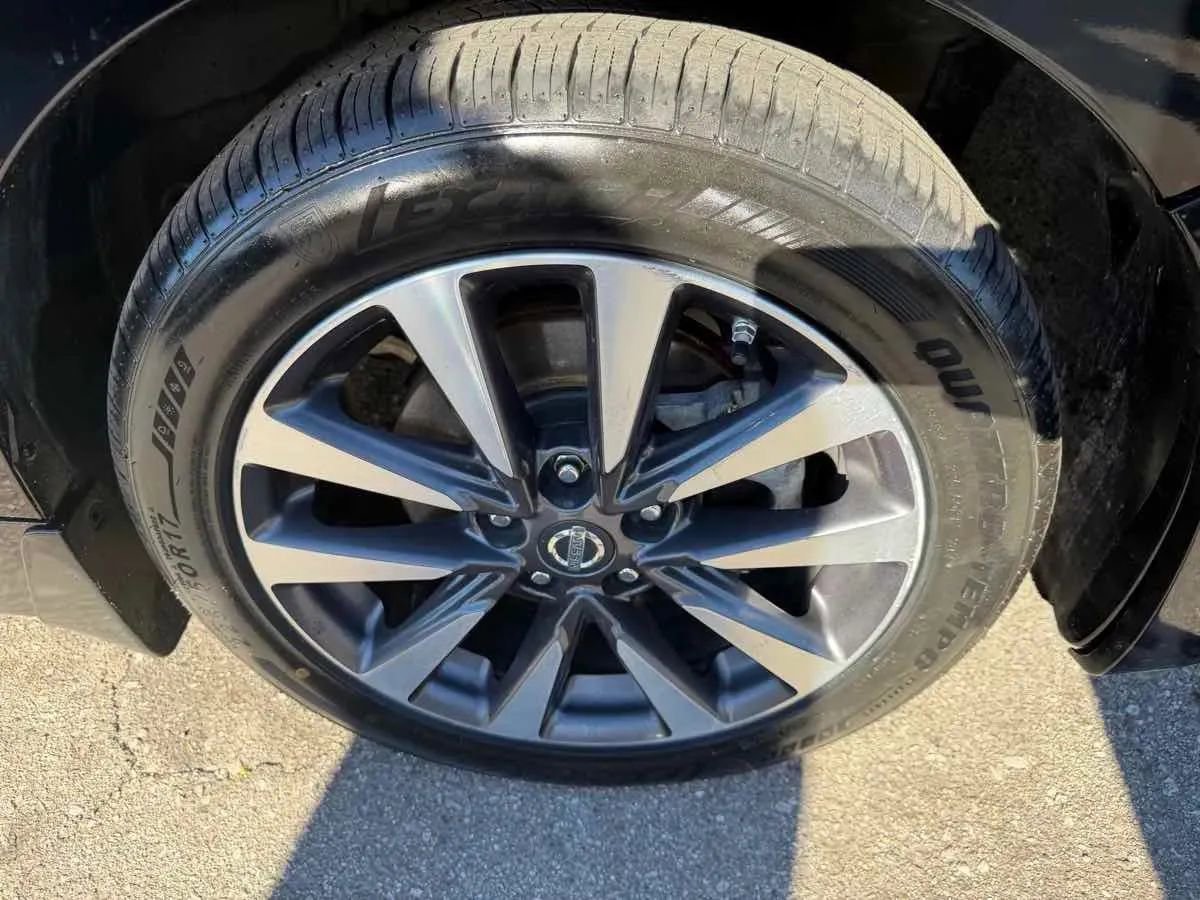 Used 2016 Nissan Altima 2.5 SL FWD image 15