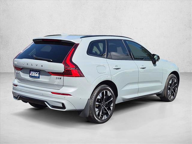 Used 2026 Volvo XC60 B5 Plus w/ Climate Package AWD/4WD image 5