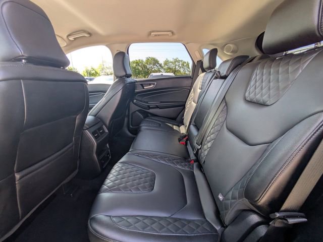 Used 2024 Ford Edge Titanium AWD/4WD image 11