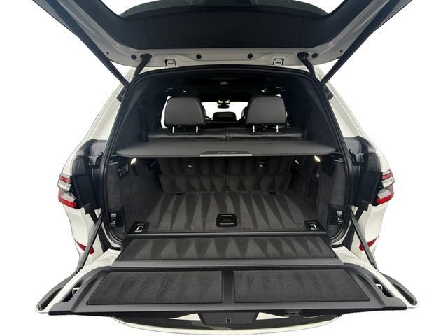 Certified 2026 BMW X7 M60i AWD/4WD image 25