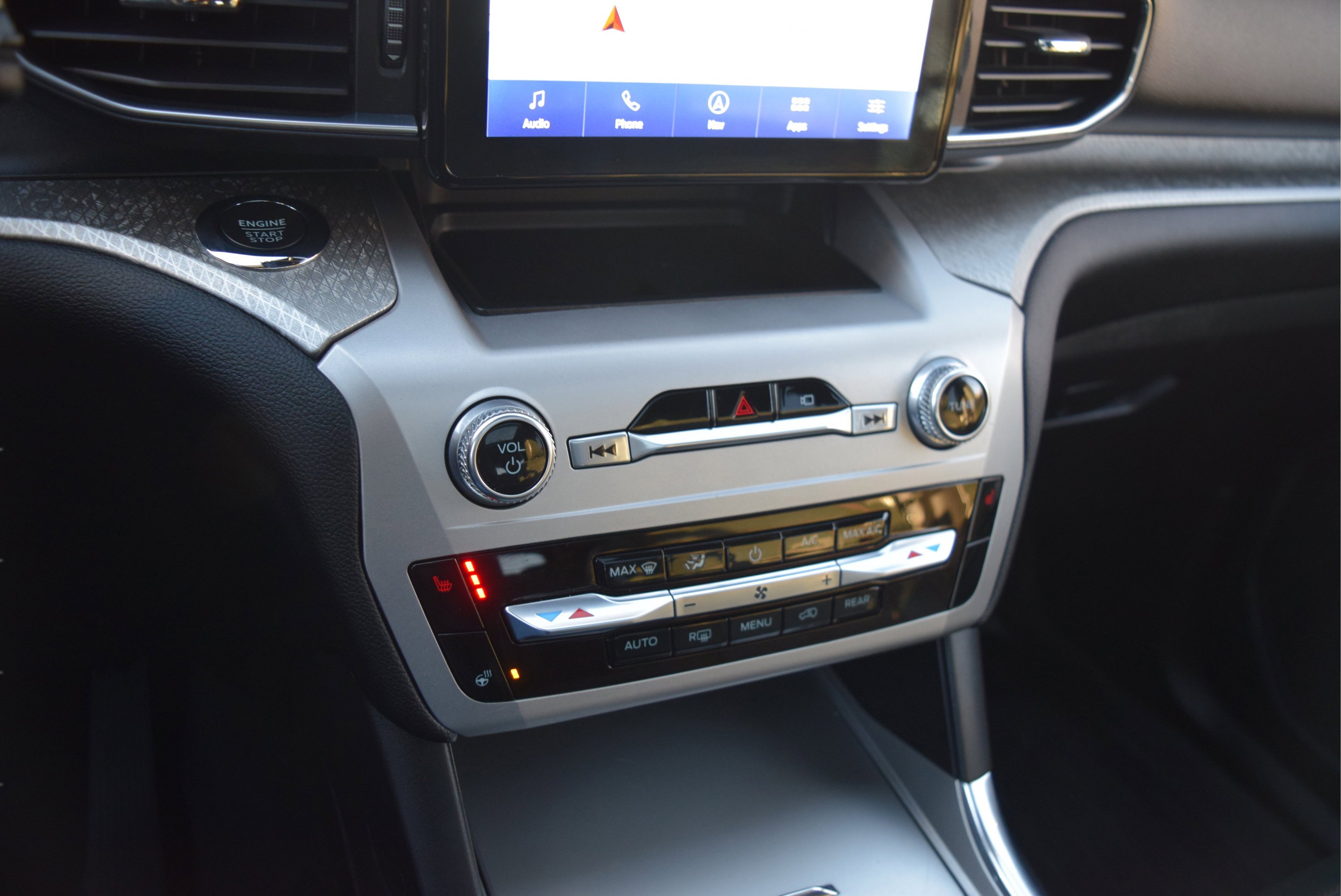 Used 2022 Ford Explorer Timberline w/ Timberline Technology Package image 15