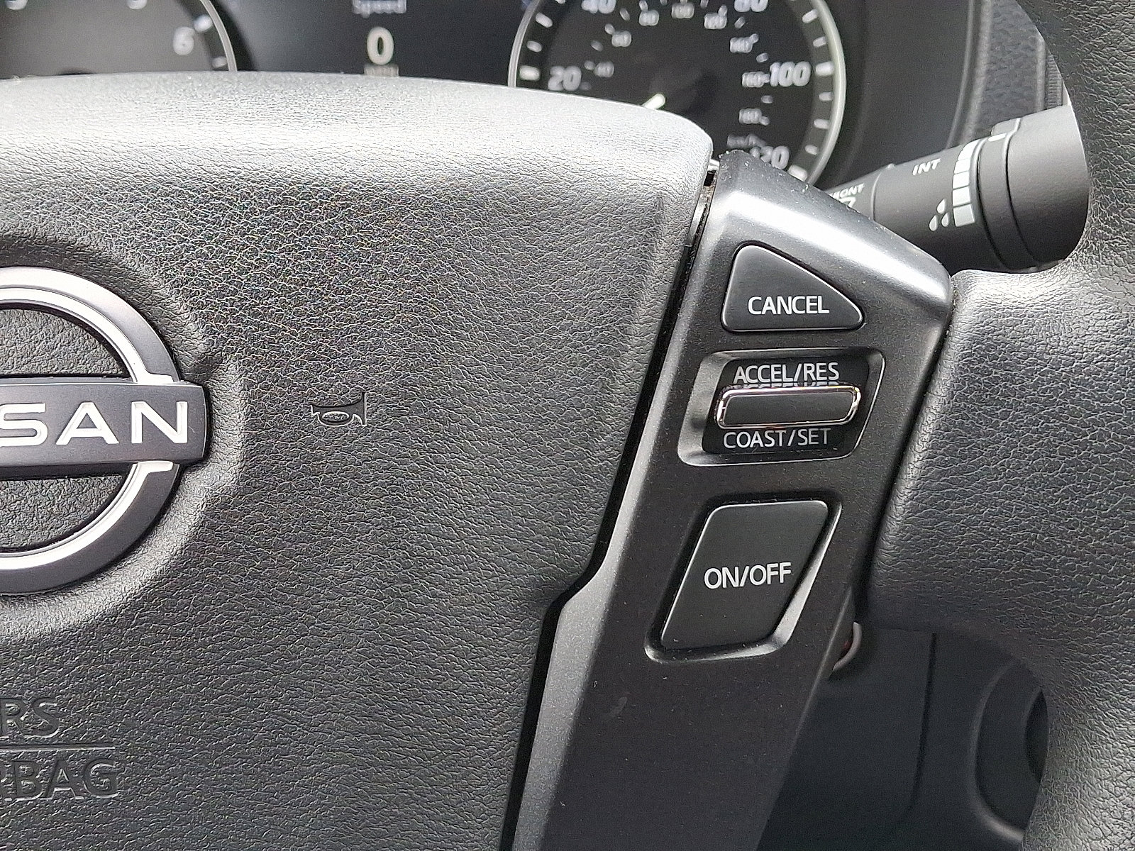 Used 2023 Nissan Frontier SV w/ Tow Package image 21