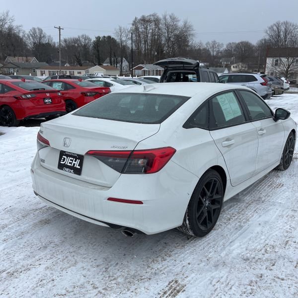 Used 2024 Honda Civic Sport image 6
