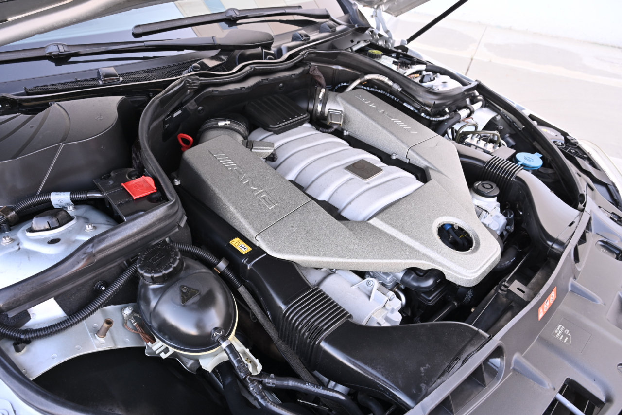Used 2008 Mercedes-Benz C 63 AMG Sedan image 43